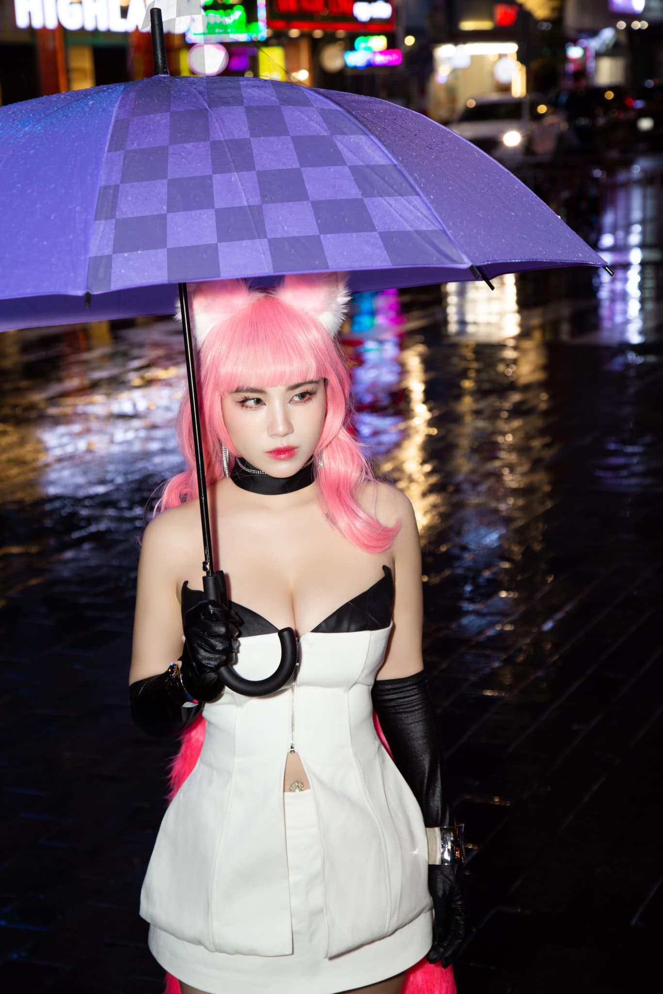 Linh Miu và cú lột xác từ hot girl trong sáng đến "thánh nữ" gợi cảm- Ảnh 7.