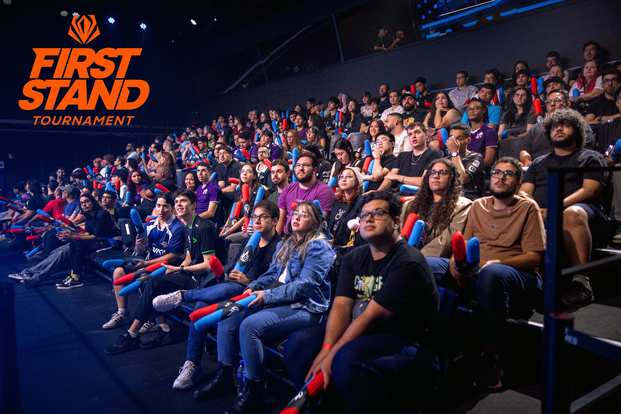 Giải đấu First Stand 2026 chưa diễn ra đã khiến cộng đồng LMHT bức xúc vì "quy mô nhỏ đến khó tin"- Ảnh 2. Giải đấu First Stand 2026 chưa diễn ra đã khiến cộng đồng LMHT bức xúc vì "quy mô nhỏ đến khó tin"- Ảnh 2.
