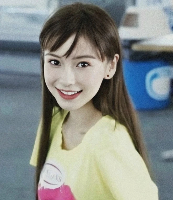 Showbiz có duy nhất 1 mỹ nhân diễn dở đến mức bị bạn diễn cạch mặt, quản lý mắng giữa đường cũng không dám cãi- Ảnh 1.