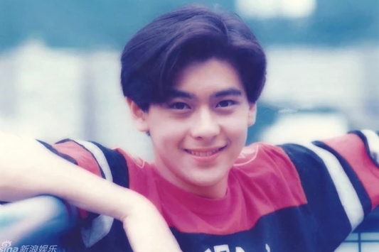 Người duy nhất lấn át được nhan sắc Lưu Diệc Phi: Mọi đường nét đều tuyệt mỹ vô song, AI cũng không bắt chước nổi- Ảnh 5.