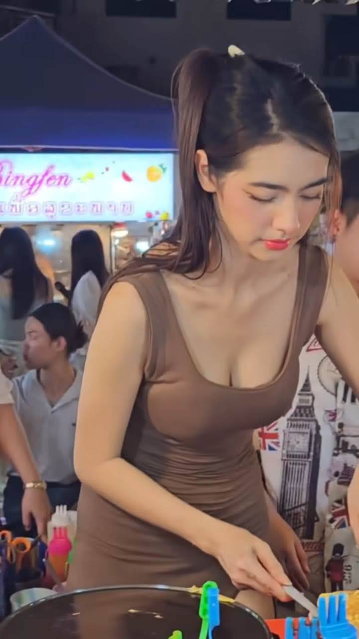 Nữ đầu bếp gây bão trên mạng xã hội nhờ “món ăn” tuyệt đỉnh- Ảnh 5. Nữ đầu bếp gây bão trên mạng xã hội nhờ “món ăn” tuyệt đỉnh- Ảnh 5.