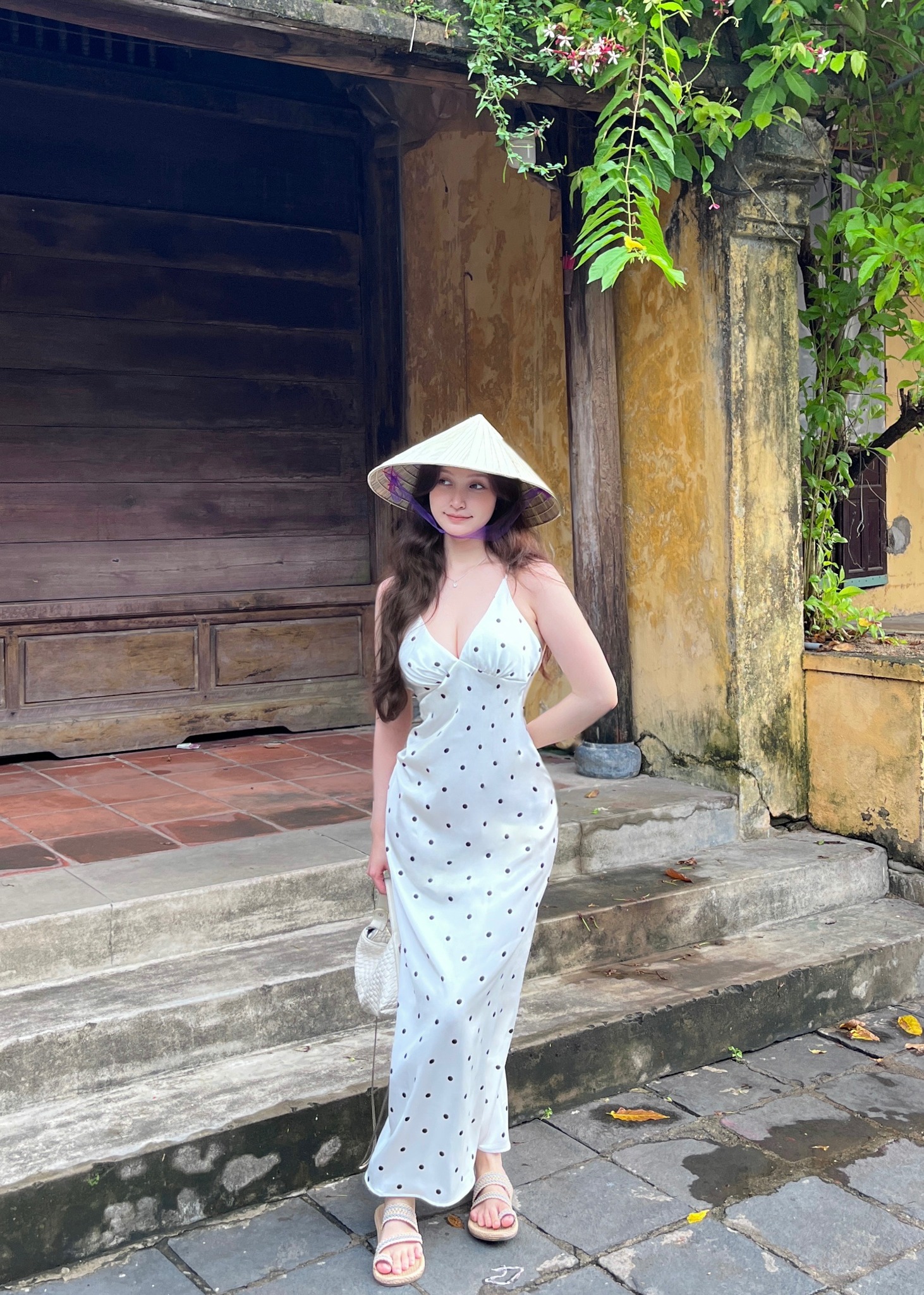 Danh tính gái xinh khiến fan vừa ngắm đã xuất khẩu thành thơ, loạt ảnh xem là thấy yêu đời!- Ảnh 3.