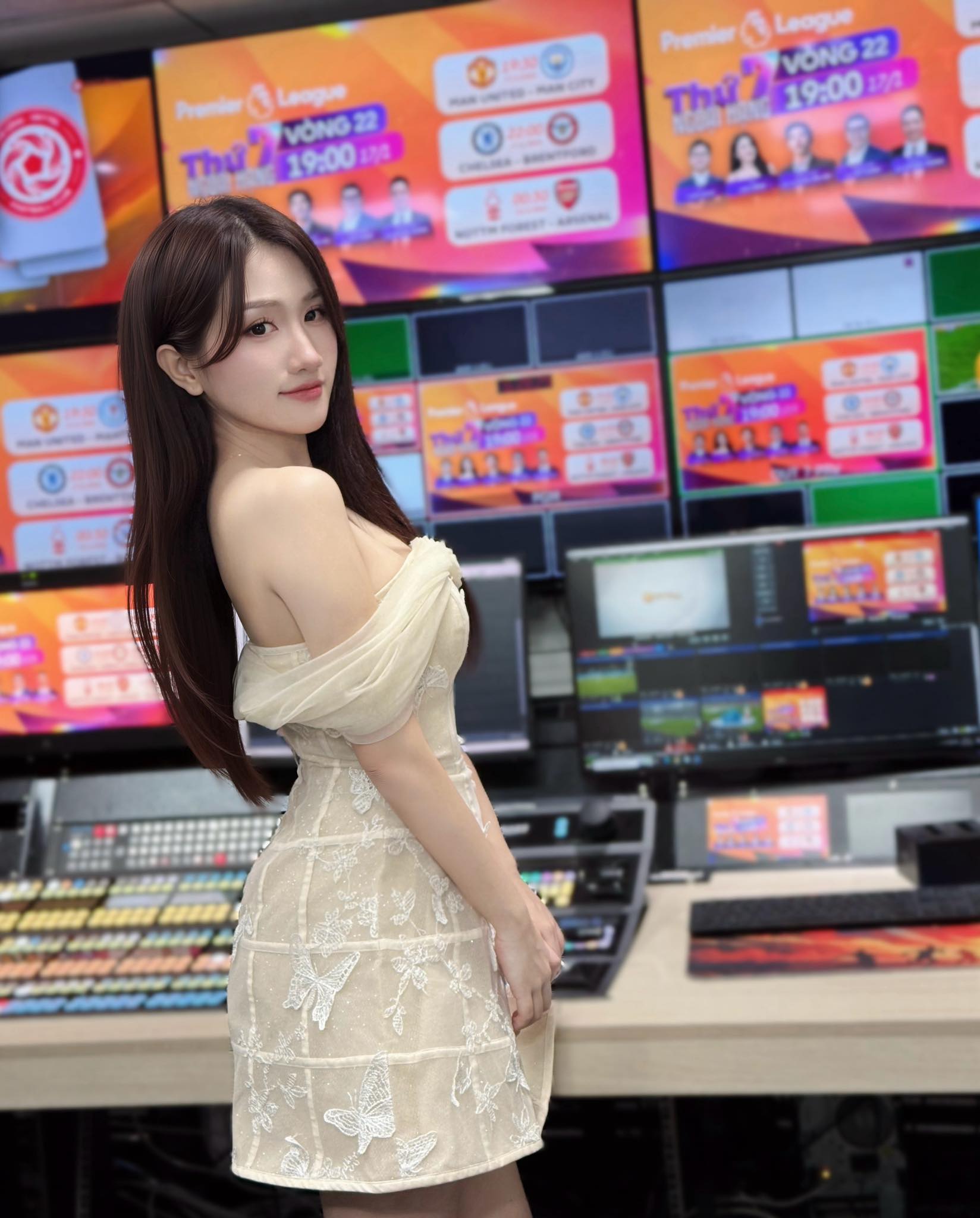 "Lương 3 triệu", Linh Nắng tự tin khoe nhan sắc thuộc hàng "cực phẩm" giới game- Ảnh 4.