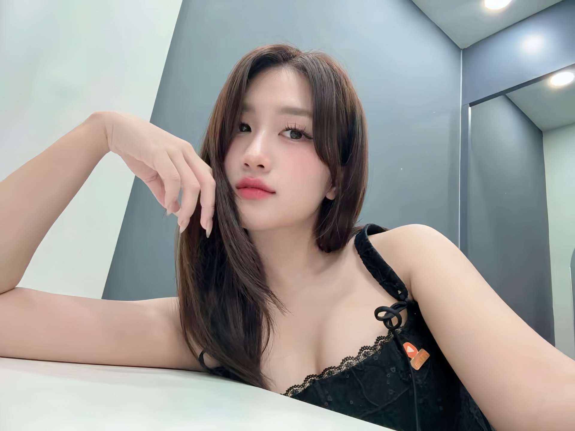 "Lương 3 triệu", Linh Nắng tự tin khoe nhan sắc thuộc hàng "cực phẩm" giới game- Ảnh 3.