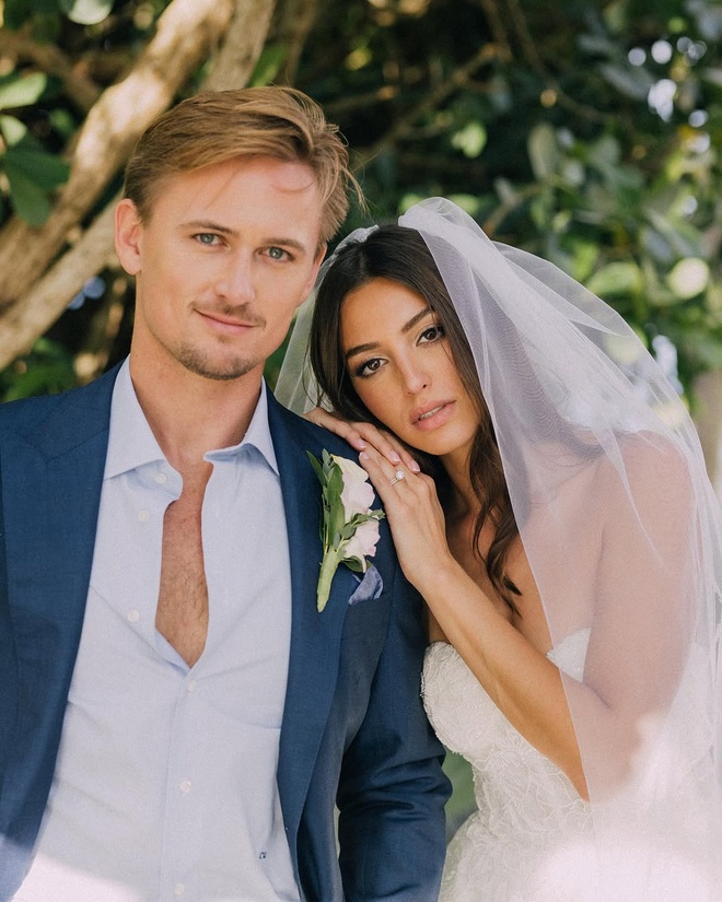 "Hot girl 23 giây" sau 10 năm: Nhan sắc vô thực tuổi 29 khiến fan ngỡ ngàng vì không hề già đi- Ảnh 7.