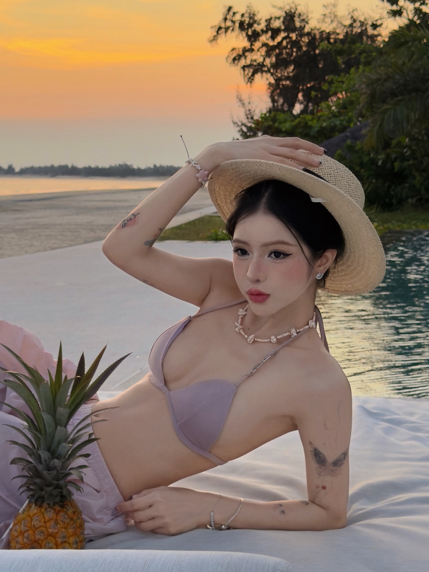 Ciin khiến tất cả ngỡ ngàng với bộ ảnh mới- Ảnh 7.