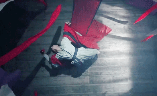 Không thể chấp nhận cảnh nóng lệch lạc nhất phim Trung Quốc- Ảnh 2. Không thể chấp nhận cảnh nóng lệch lạc nhất phim Trung Quốc- Ảnh 2.