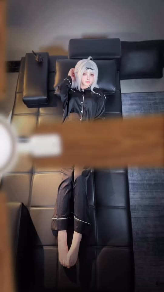 Ngắm mỏi mắt với trend "quạt trần" của các coser xứ Trung, một lần biến hình là lại khiến người xem mê mệt- Ảnh 3.