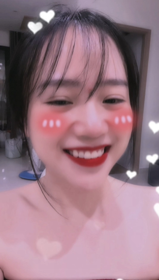 Bắt trend theo kiểu độc lạ, Mai Linh Zuto khiến anh em game thủ "đỏ mặt" với hành động này- Ảnh 2.