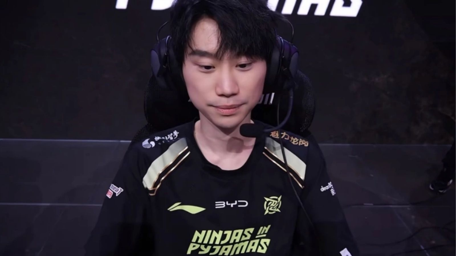 Liên tục làm content tiêu cực hướng về LMHT, cựu vương CKTG nhận "kết đắng"- Ảnh 1. Liên tục làm content tiêu cực hướng về LMHT, cựu vương CKTG nhận "kết đắng"- Ảnh 1.