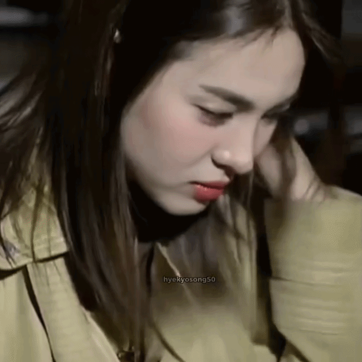 Tuổi 20 của Song Hye Kyo chưa phải là xinh đẹp nhất nhưng cuốn không thể tả- Ảnh 6.