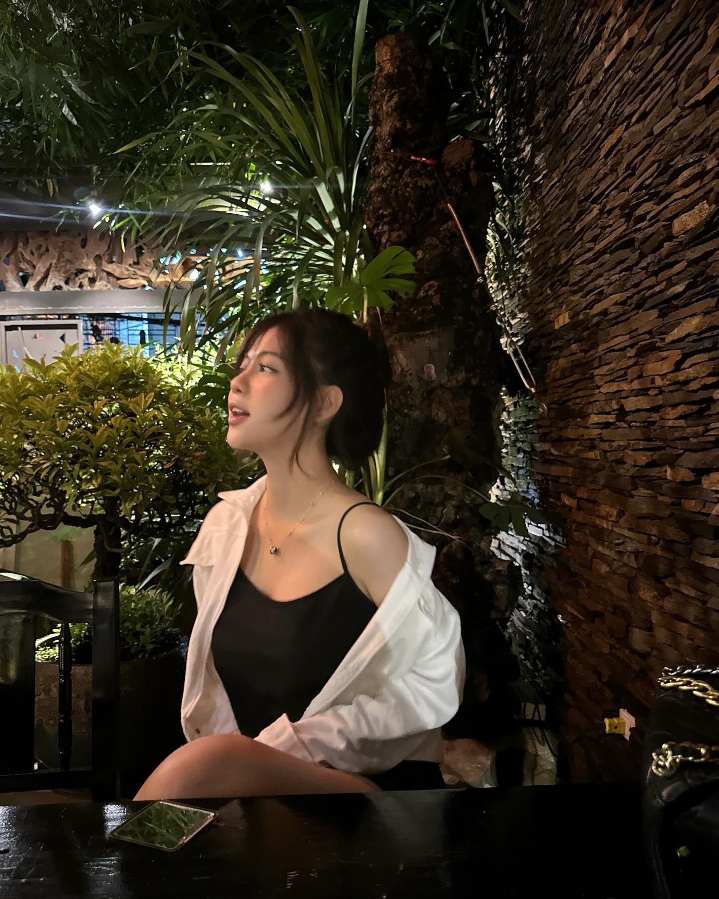 Lộ diện nhan sắc của cô gái cả mạng xã hội tìm kiếm- Ảnh 8.