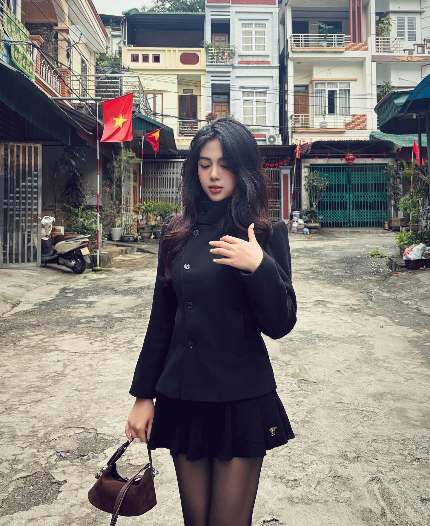 Lộ diện nhan sắc của cô gái cả mạng xã hội tìm kiếm- Ảnh 7.