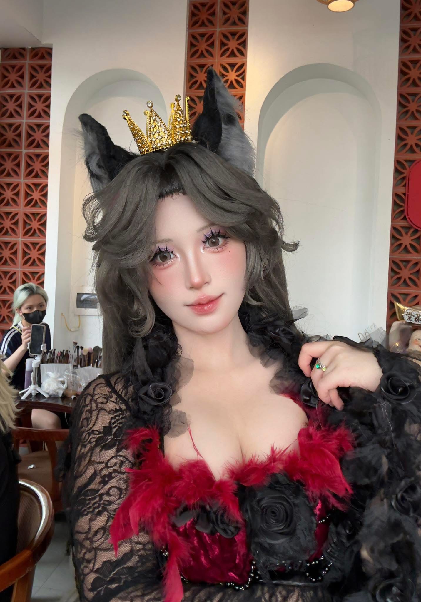 Không ngại lộ khuyết điểm, nữ Coser công khai mặt mộc trước khi trang điểm, kết quả sau cùng mới là thứ khiến dân mạng "bùng nổ"- Ảnh 2.