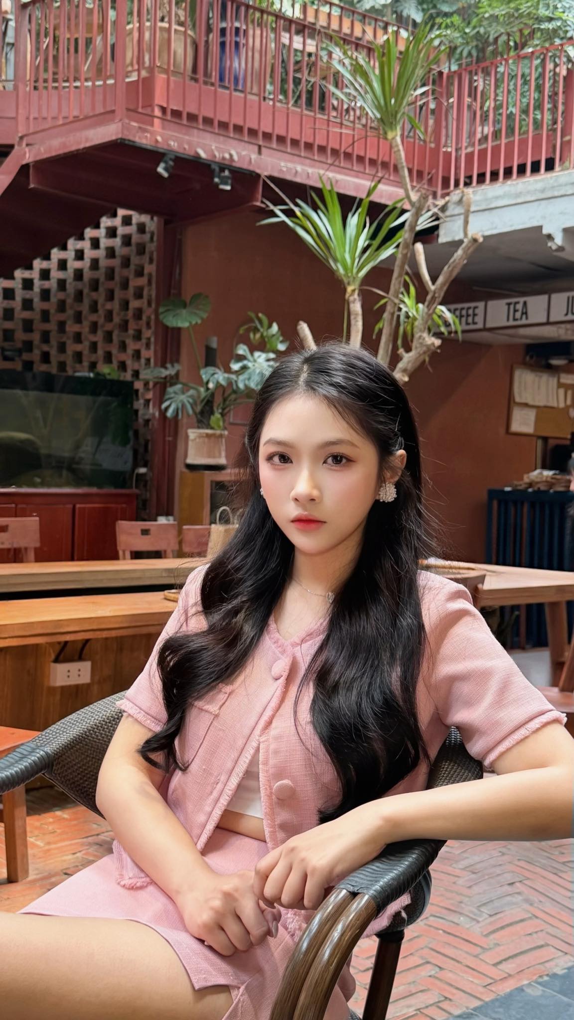 Công khai ủng hộ Ronaldo đến mức này, hot girl xinh đẹp khiến người xem thích thú- Ảnh 5.