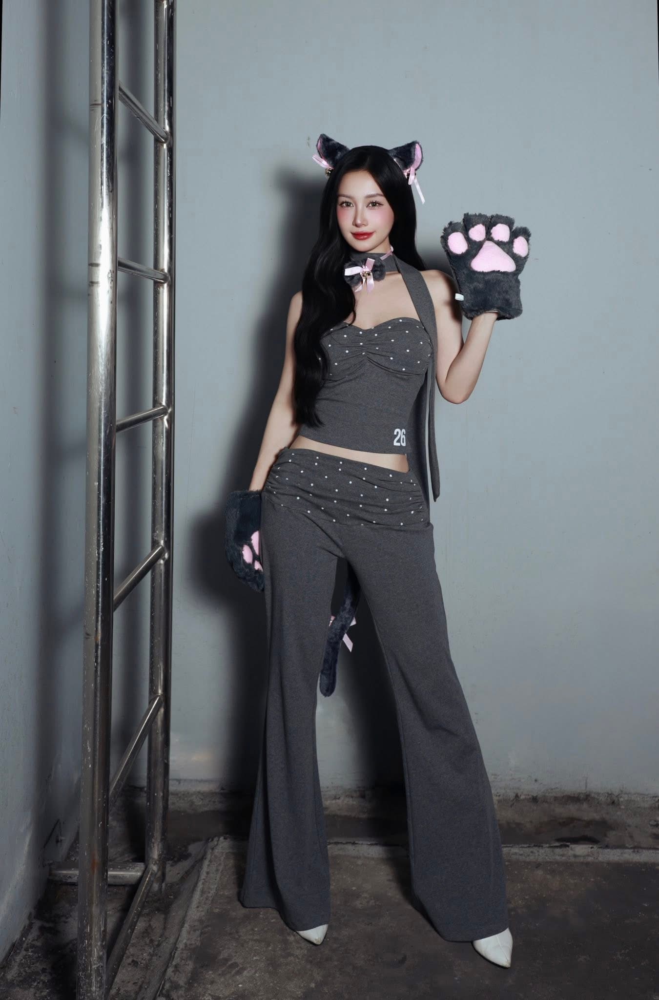 Thánh nữ làng game gây "chấn động" khi tung bộ ảnh tự nhận "hóa thú"- Ảnh 2.