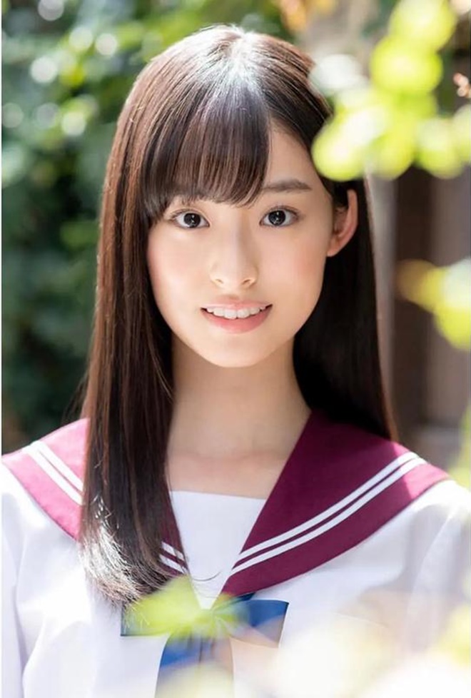 Từ sao nhí "trong veo" đến nữ chính bom tấn 18+ và cú lột xác gây chấn động cả làng giải trí- Ảnh 4.