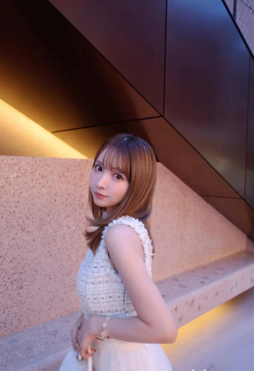 Loạt ảnh đời thường của các hot girl Nhật Bản, khác xa so với những gì chúng ta biết- Ảnh 2.