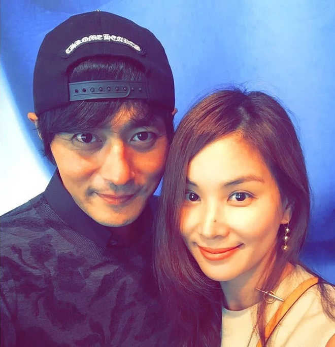 1 sao nam bị lộ 700 tin nhắn thác loạn rúng động showbiz, vợ mỹ nhân vội đưa con chạy sang Mỹ "lánh bão"- Ảnh 3.