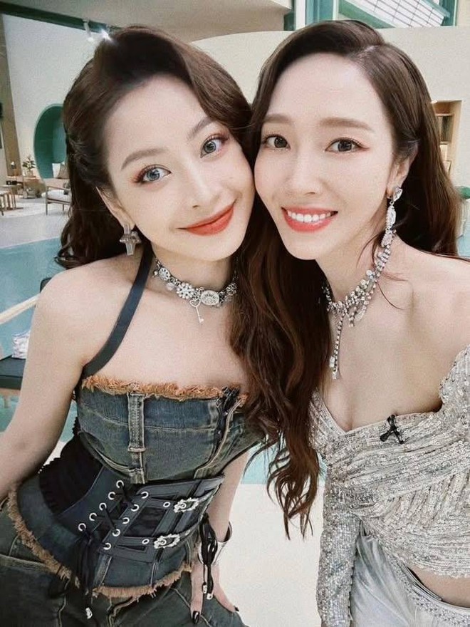 Vbiz có mỹ nhân được báo Trung khen đẹp nhất Việt Nam, đứng cạnh sao quốc tế nhưng chưa biết "lép vế" là gì- Ảnh 7.