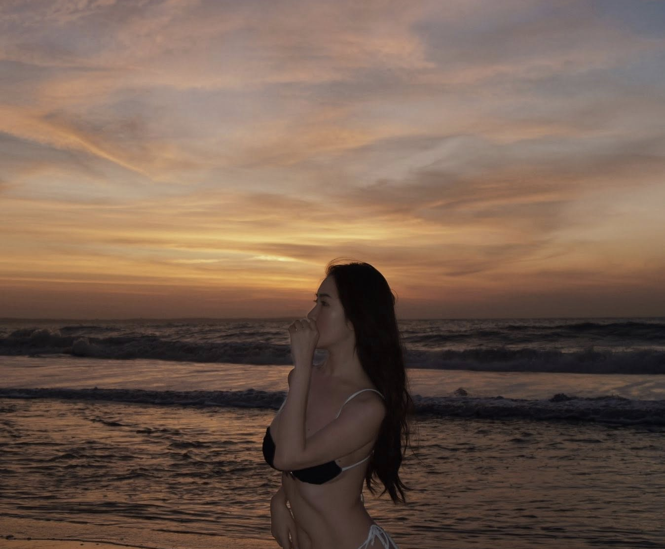 "Thánh nữ Ghiền Mì Gõ" khoe khéo vóc dáng chuẩn người mẫu, nhan sắc ngày càng thăng hạng- Ảnh 2.