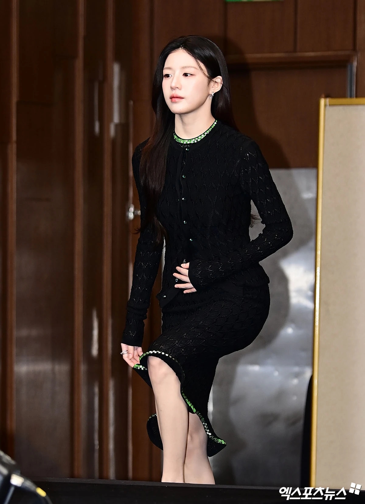 Mỹ nhân mang gương mặt định hình thẩm mỹ của cả Hàn Quốc: Visual tuyệt tác phòng mổ, đẹp không thể tả nổi- Ảnh 4.