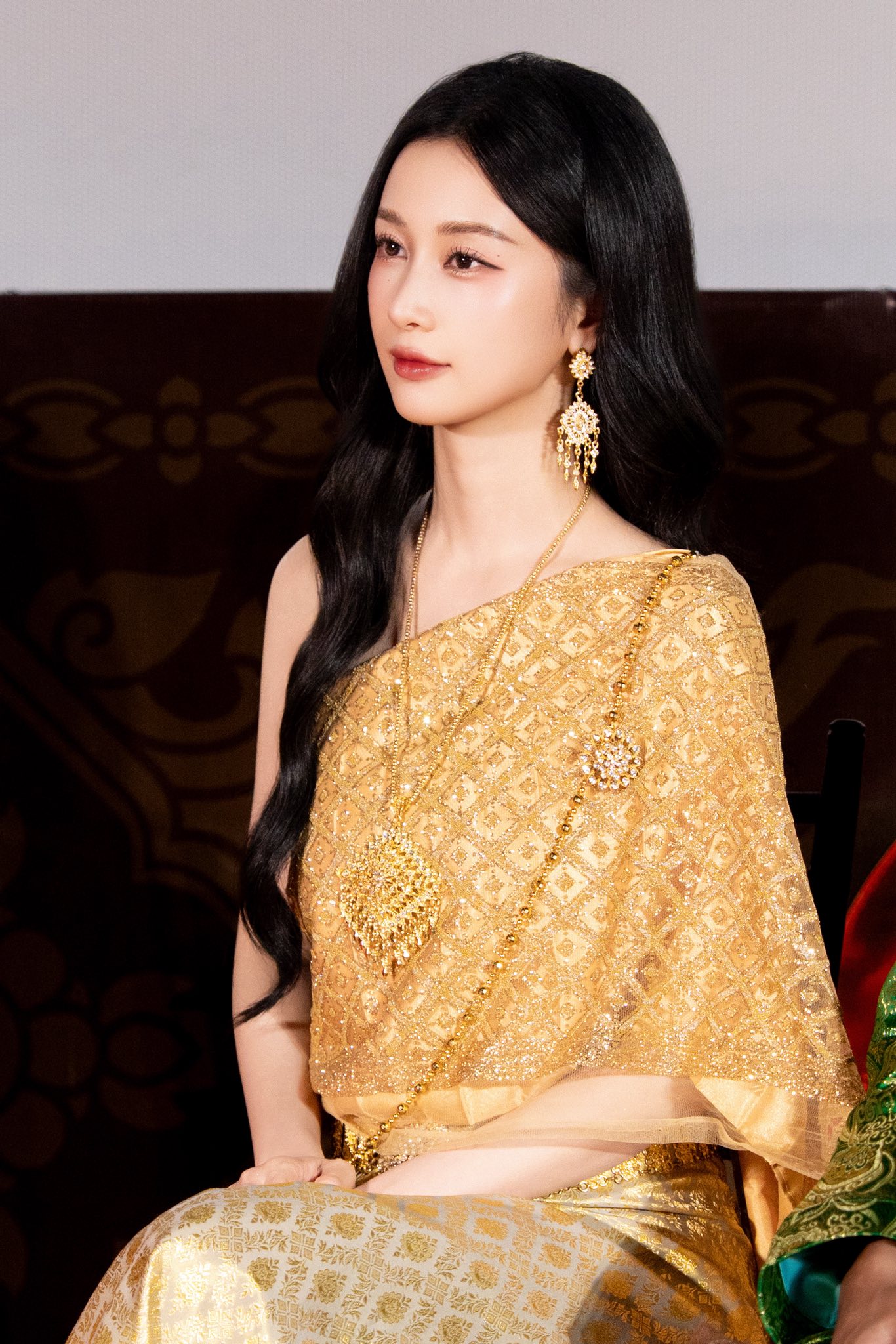 Cô gái được báo Thái khen "quyến rũ nhất Việt Nam", truyền thông Trung cũng náo loạn vì đẹp như Angela Baby- Ảnh 1.