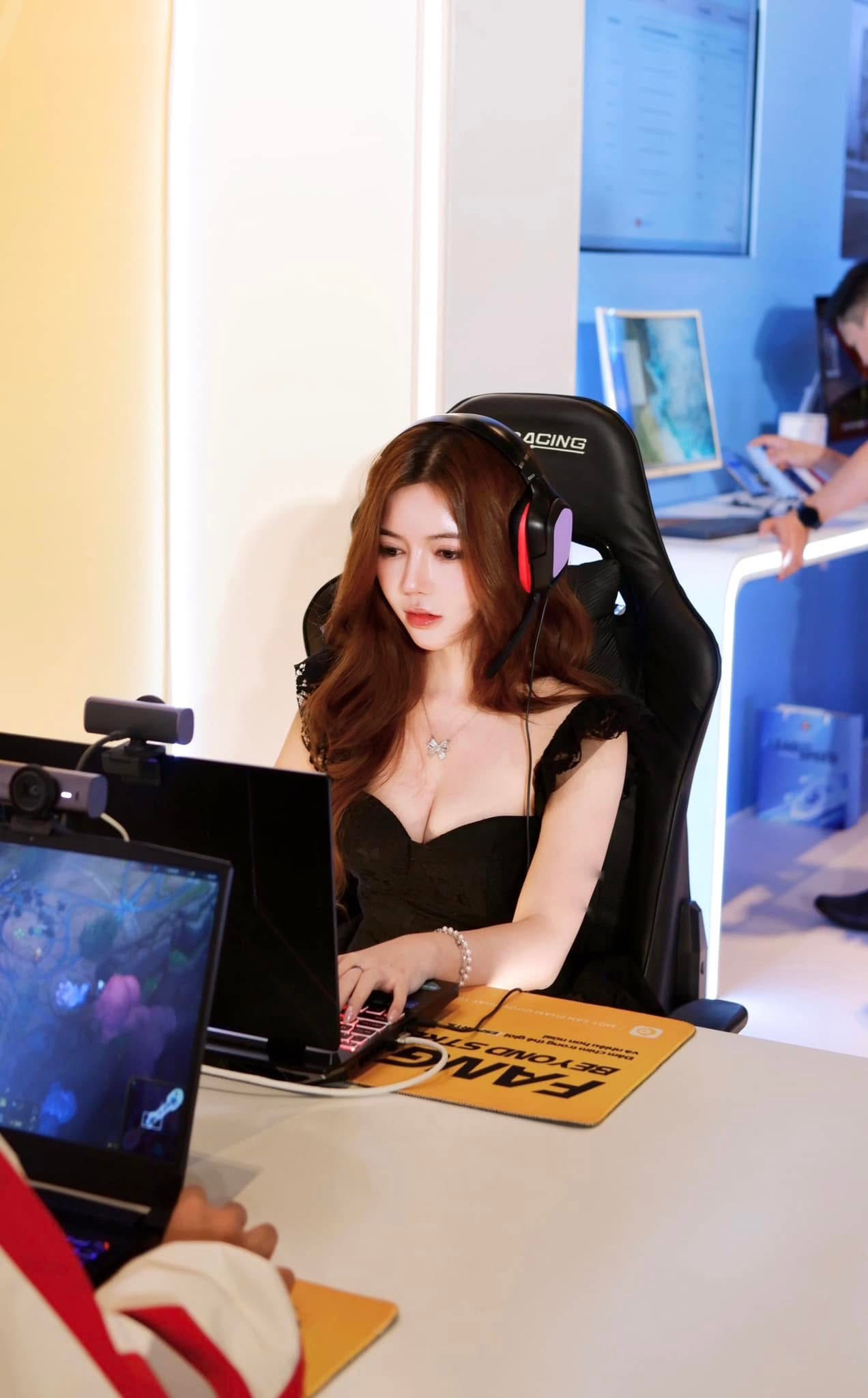 Cập nhật cuộc sống hiện tại, nữ game thủ danh tiếng lẫy lừng trong quá khứ, giờ vẫn đầy sức hút- Ảnh 1.