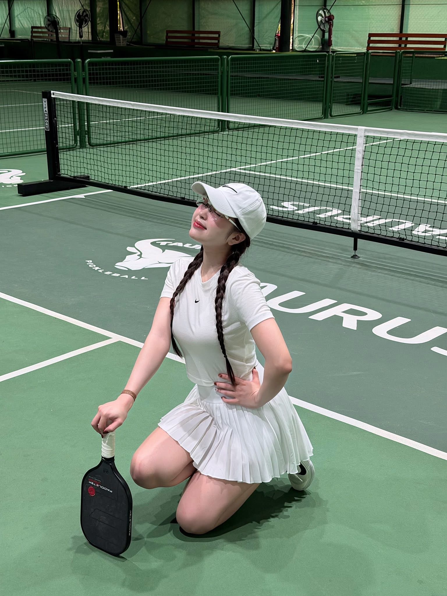 Hot girl chạm ngưỡng 30 vẫn khiến fan "lạc lối" vì vẻ ngoài "em chưa 18"- Ảnh 5.