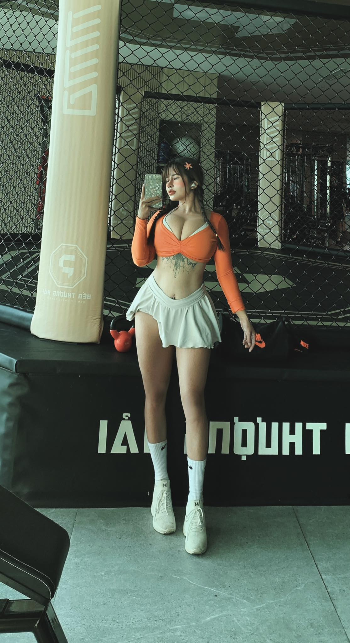 Bứt phá giới hạn, nữ gymer khiến người xem phấn khích trước tinh thần tập luyện hết mình- Ảnh 2.