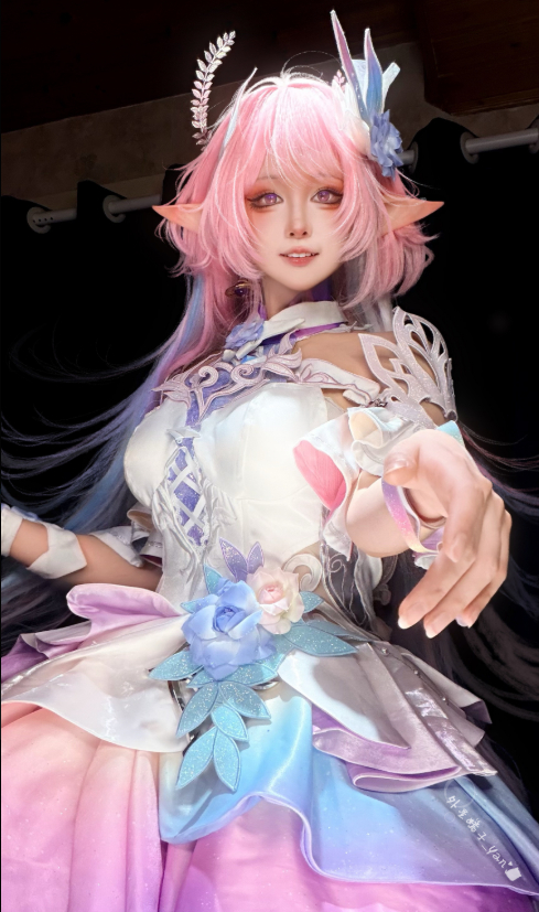 Vừa cosplay, vừa trổ tài "bếp núc", nữ coser khiến CDM thích thú- Ảnh 6.