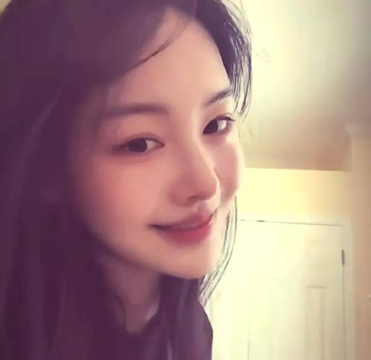 Không ai dám nhìn vào mặt của Trịnh Sảng- Ảnh 2.