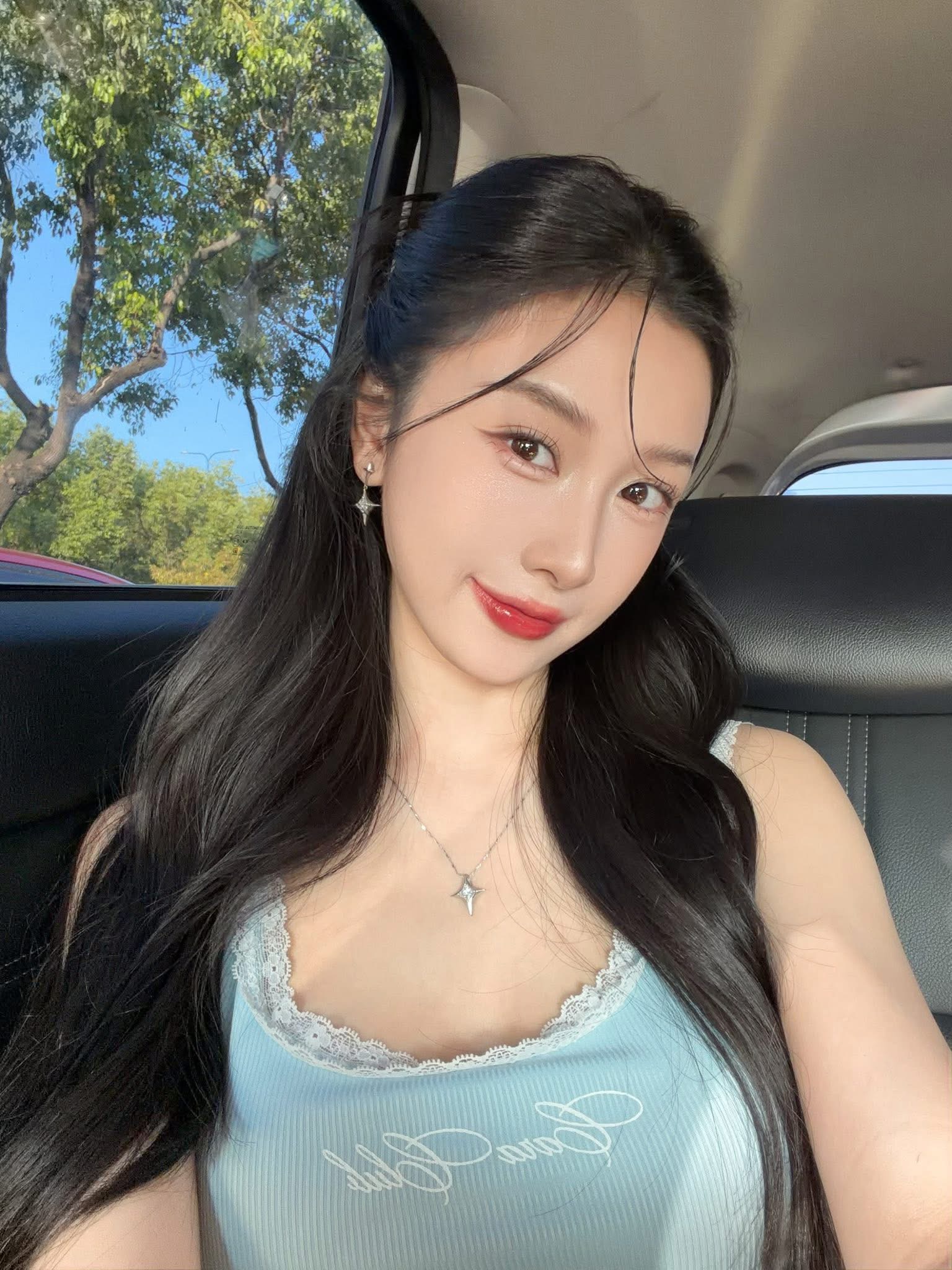 Jun Vũ cosplay Boa Hancock theo phong cách "kín cổng cao tường"- Ảnh 5.