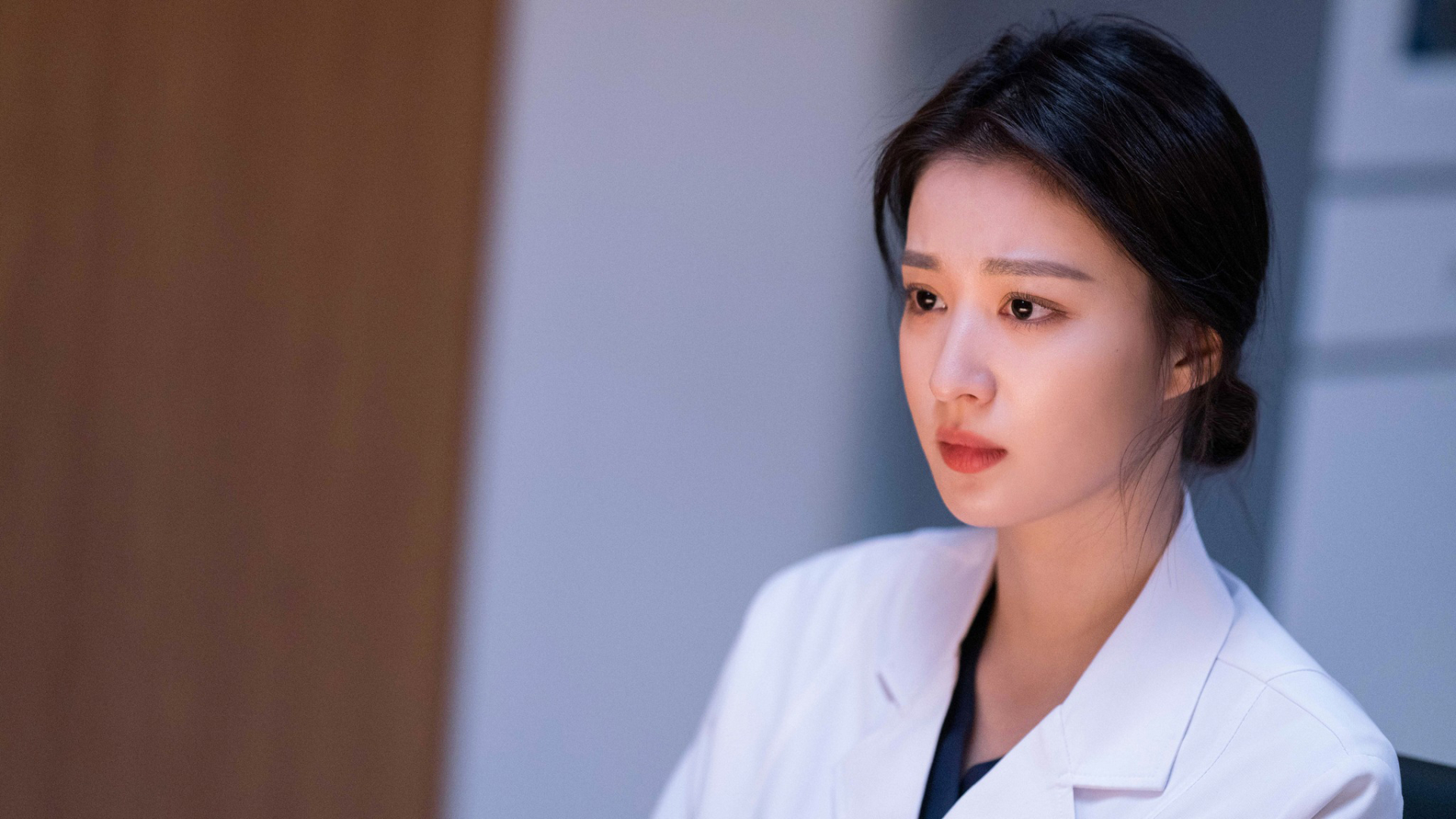 Nhìn Lưu Diệc Phi 25 năm trước đúng là visual 