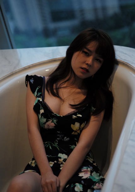 Bị quấy rối qua tin nhắn, nữ game thủ nổi tiếng "cầu cứu" CDM- Ảnh 4.