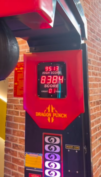 Trực tiếp thị uy sức mạnh, nữ gymer khiến triệu anh em đồng loạt "quay xe"- Ảnh 4.