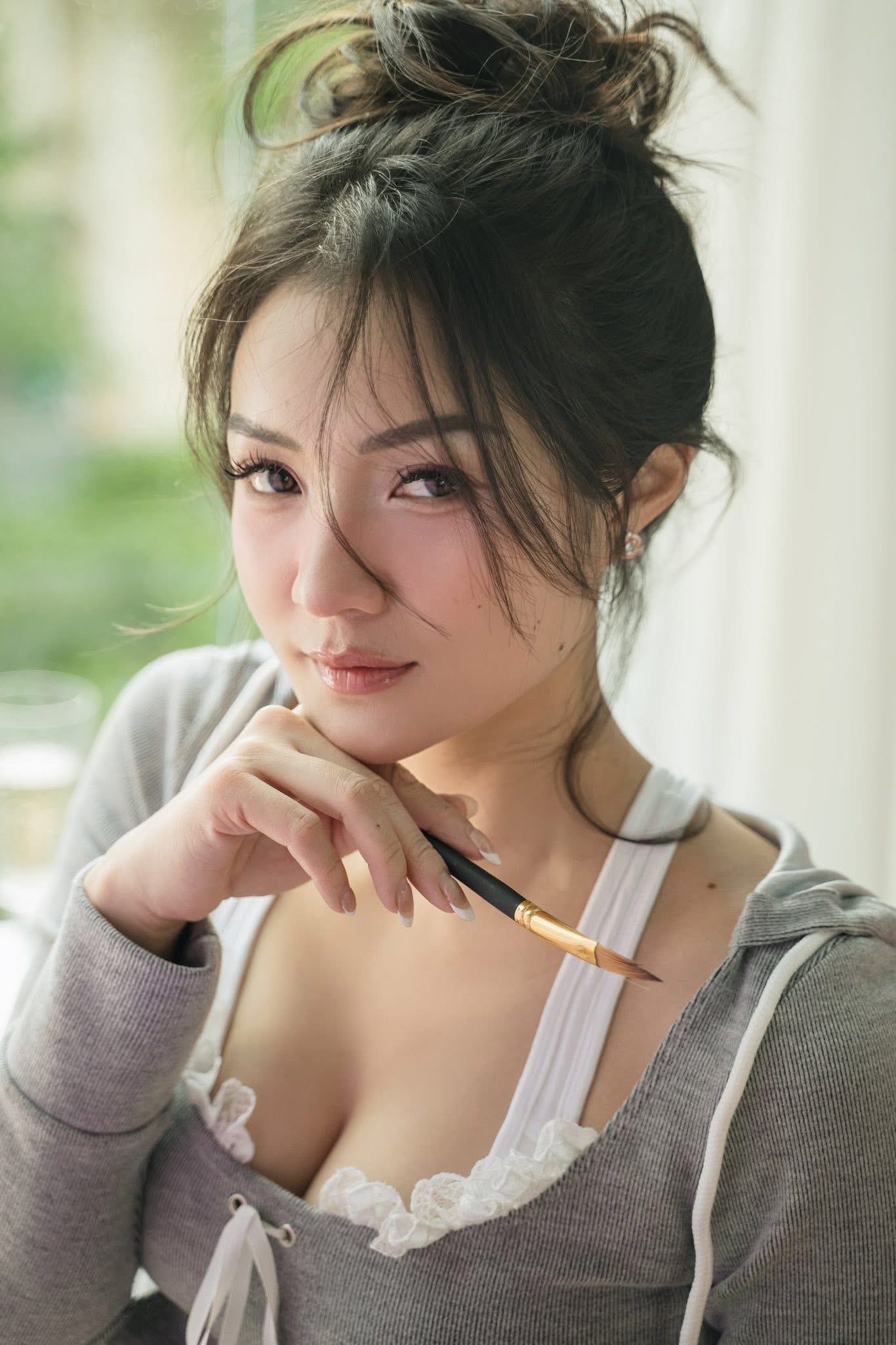 Ngắm nhan sắc hiện tại của Thủy Top, từng là biểu tượng gợi cảm huyền thoại, triệu người tìm kiếm- Ảnh 5.