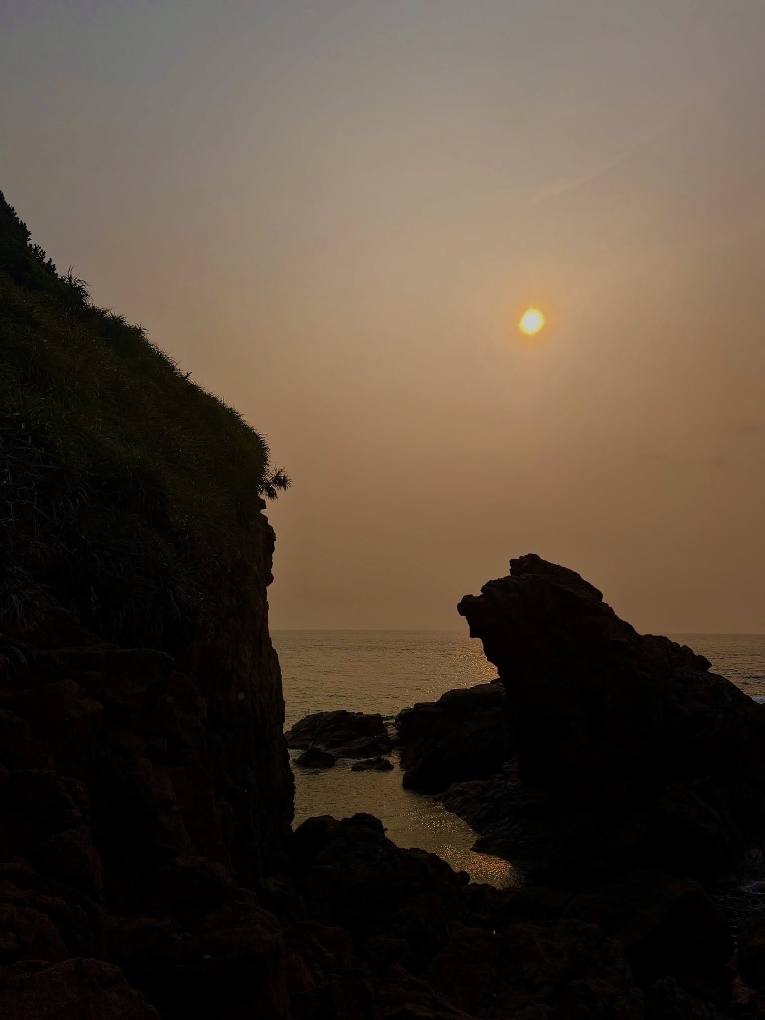 Mê mẩn với bộ ảnh Trekking đẹp như phim của hot girl xinh đẹp- Ảnh 3.