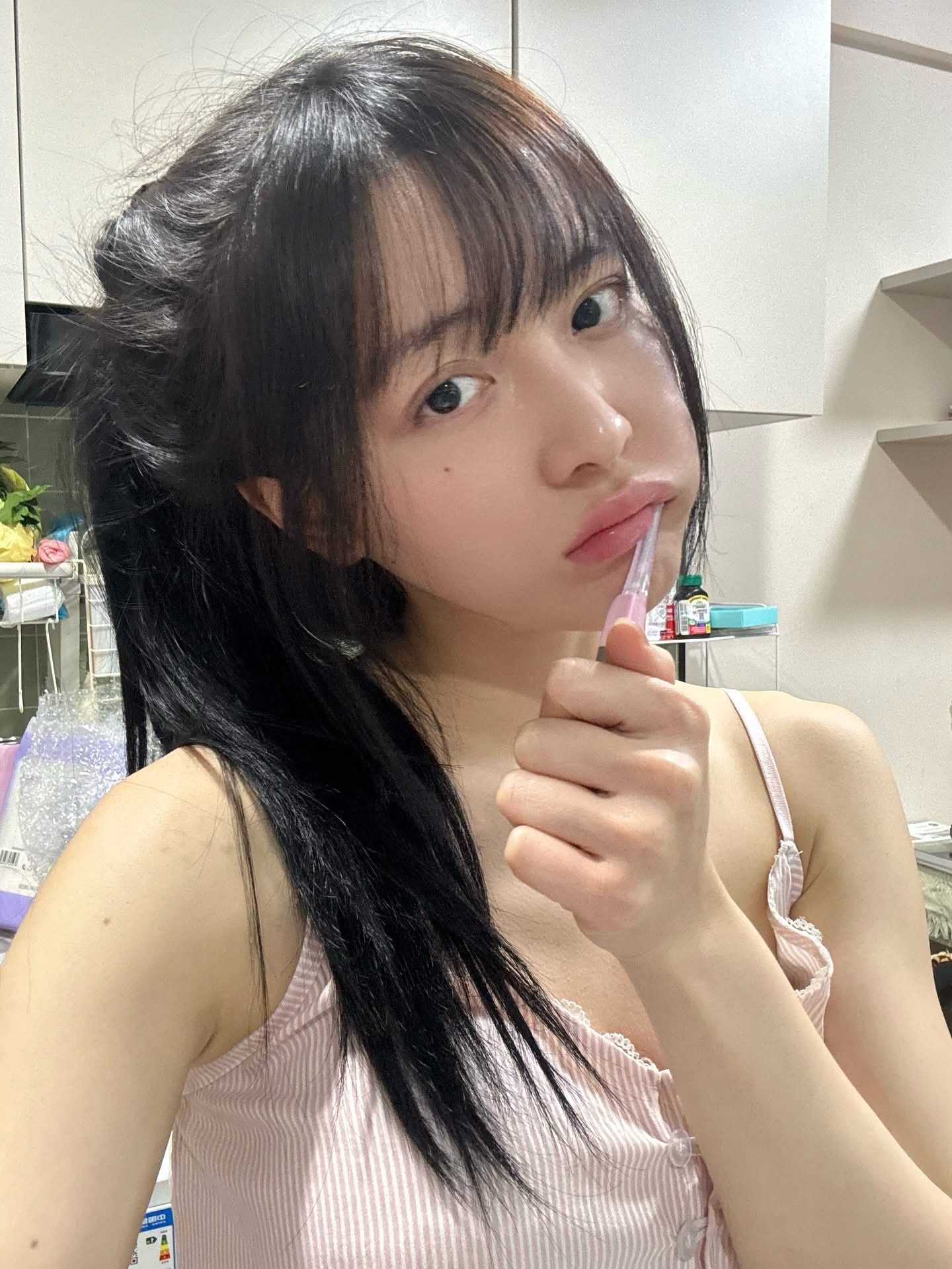 Nữ thần mặt mộc bị fan nam quay xe- Ảnh 3.