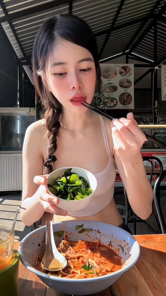 "Đổi gió" vào bếp với hot girl Thái Lan, nâng tầm trend nấu ăn lên một tầm cao mới- Ảnh 5.