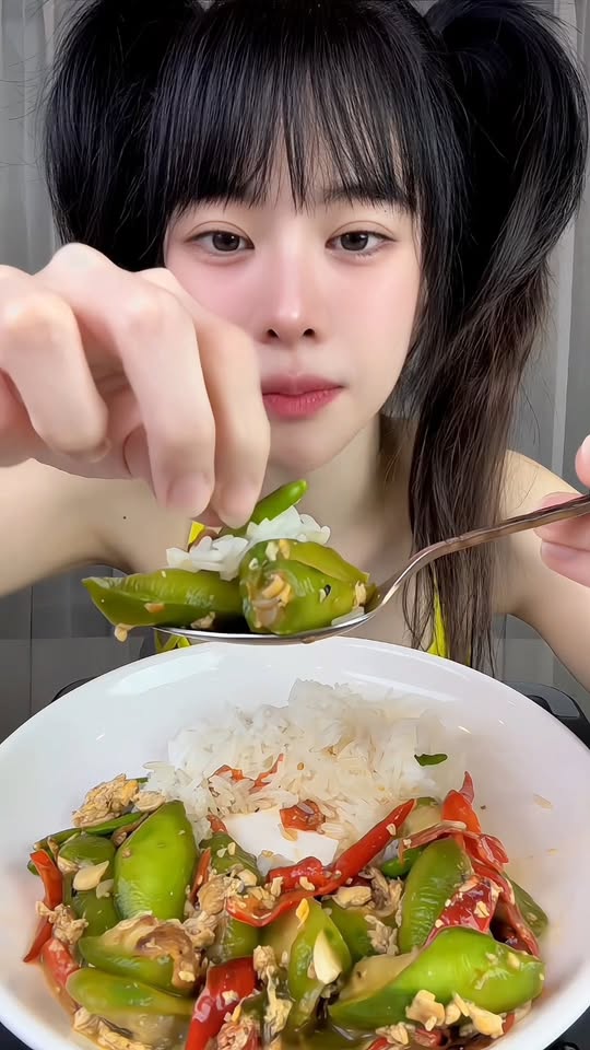 "Đổi gió" vào bếp với hot girl Thái Lan, nâng tầm trend nấu ăn lên một tầm cao mới- Ảnh 4.