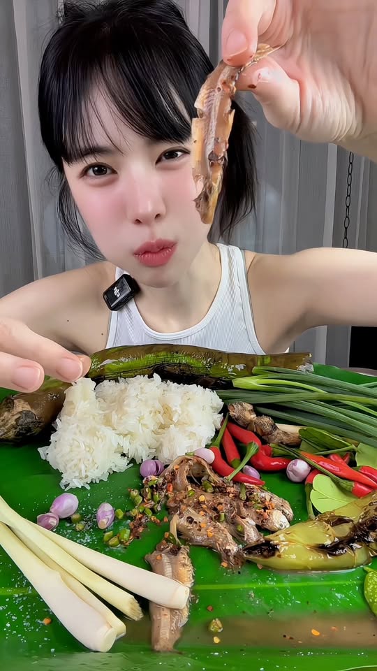 "Đổi gió" vào bếp với hot girl Thái Lan, nâng tầm trend nấu ăn lên một tầm cao mới- Ảnh 3.