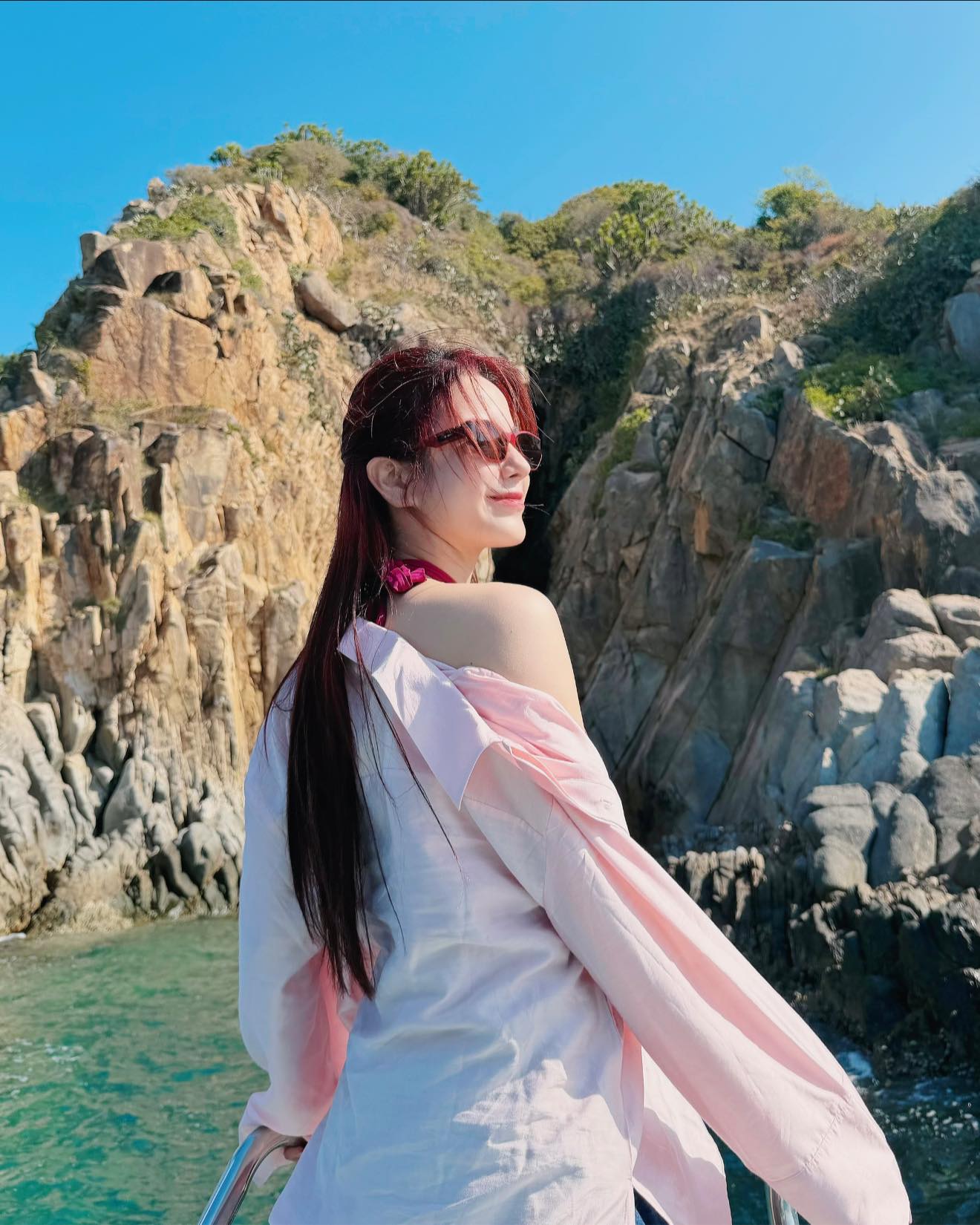 3 triệu người "dính mắt" video mẹ 2 con Vbiz làm nàng tiên cá: Body nuột vẫn chưa hot bằng 35 giây dưới biển!- Ảnh 2.