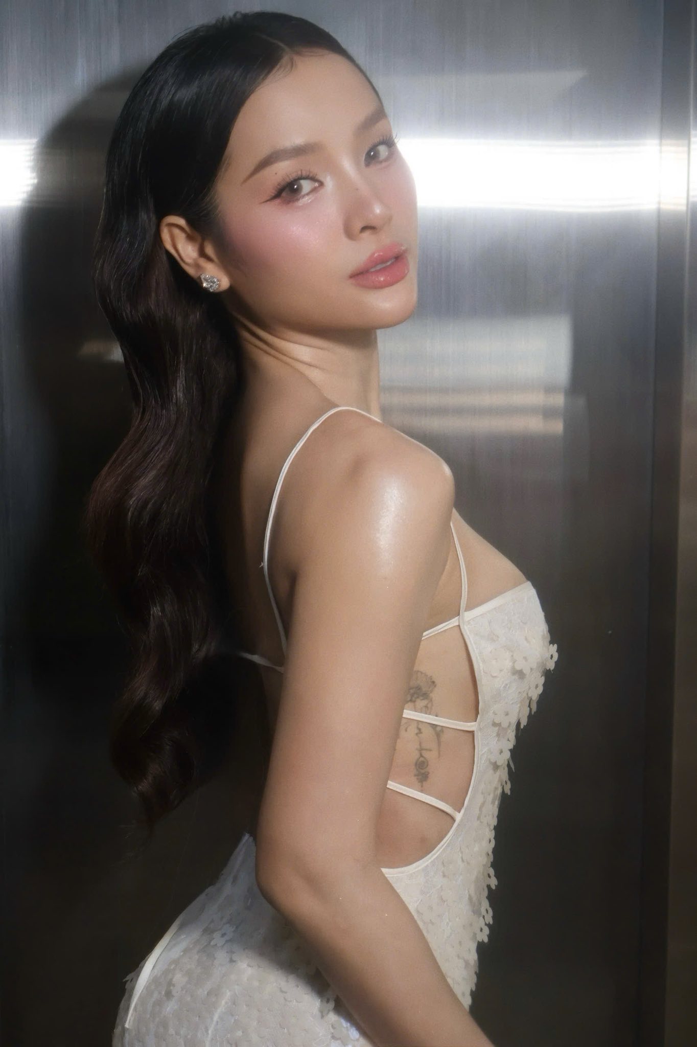 Phương Trinh Jolie diện bikini khoe cơ bụng số 11 "cực phẩm"- Ảnh 7.