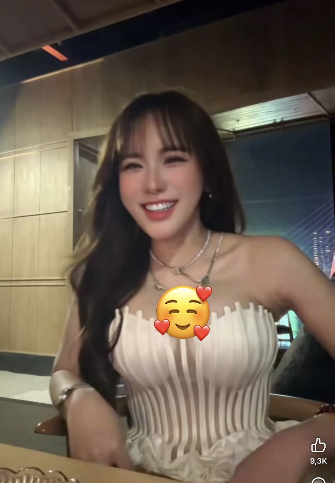 Có hay không chuyện cố tình dàn dựng góc quay, diện đồ o ép "câu view", lời phân trần của "idol bida"- Ảnh 2.