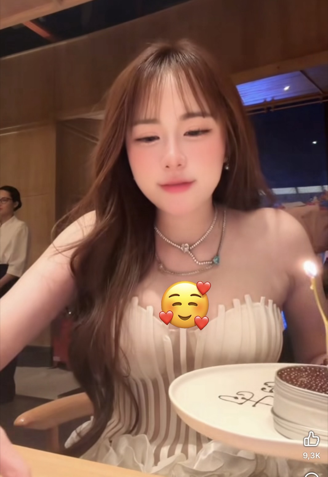 Có hay không chuyện cố tình dàn dựng góc quay, diện đồ o ép "câu view", lời phân trần của "idol bida"- Ảnh 3.