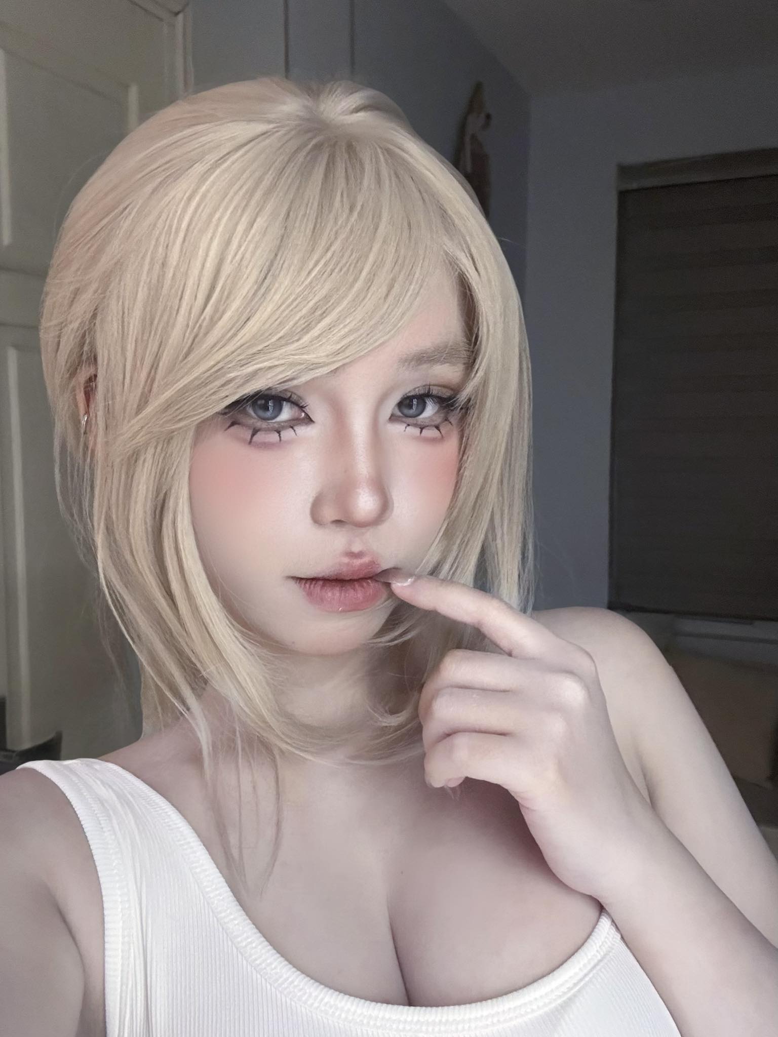 "Phá tan" nguyên tác, nữ coser này vẫn khiến anh em game thủ phải mê mệt- Ảnh 5.