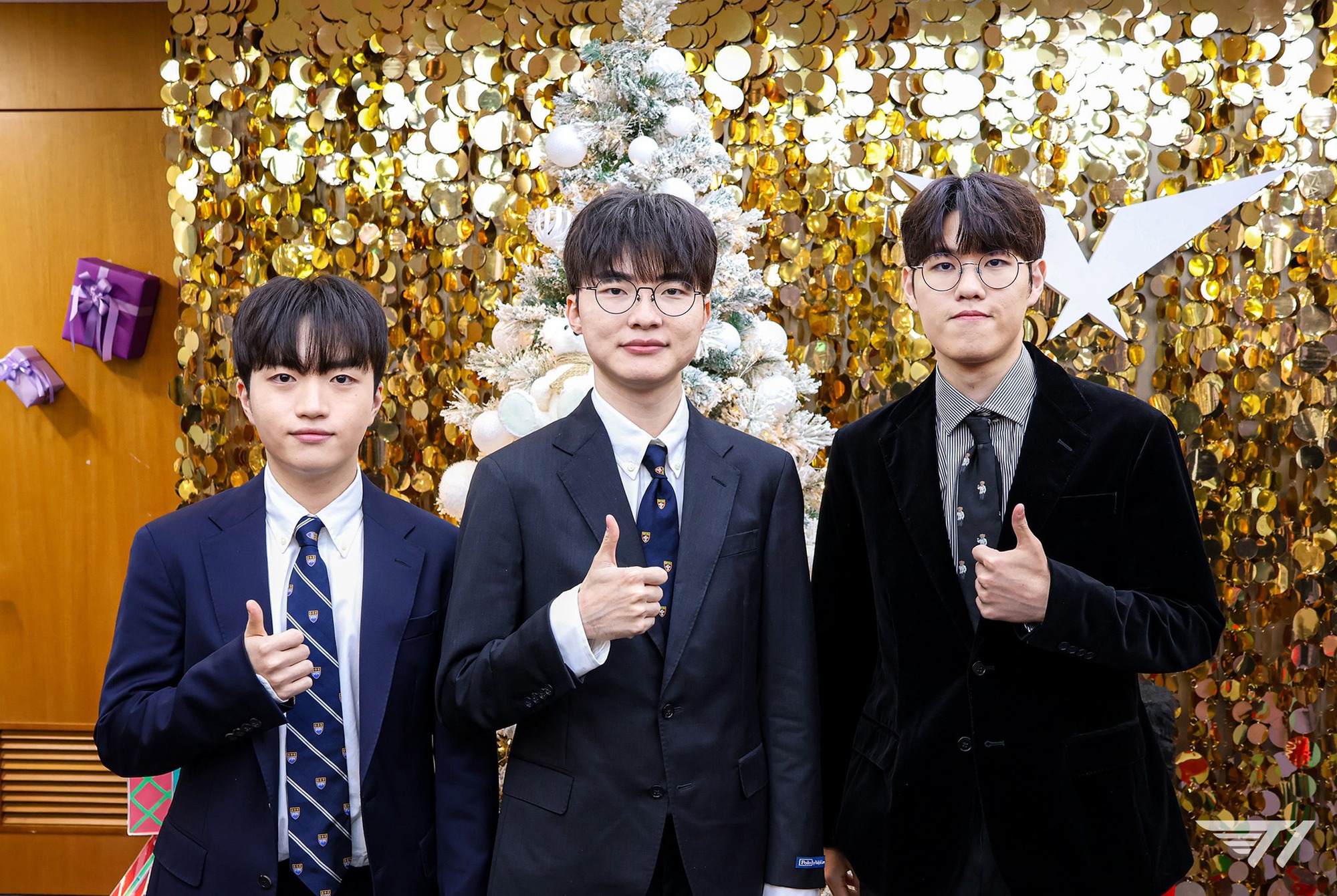 T1 tạo nên một tiền lệ chưa từng có trong lịch sử LMHT nói riêng và Esports nói chung- Ảnh 2.