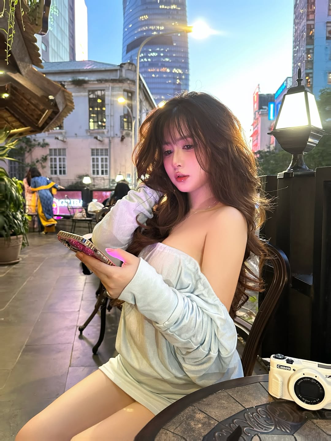 5 năm 1 hành trình, nữ TikToker "triệu follow" ngày càng thăng hạng, vẫn giữ nguyên nụ cười trong trẻo thuở ban đầu khiến anh em "gục ngã"- Ảnh 3.