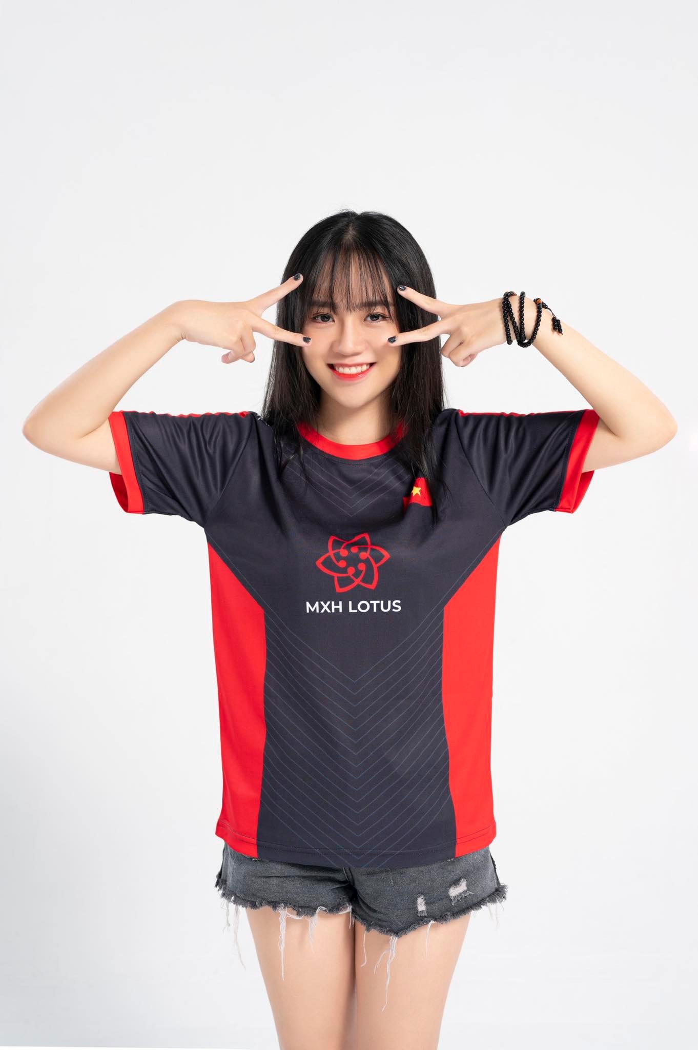 Khởi động mùa nghỉ lễ, Mai Linh Zuto lại "chơi lớn" khiến anh em game thủ "gục ngã"- Ảnh 5.